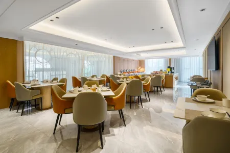 Vienna Hotel (Wuqia County Branch)