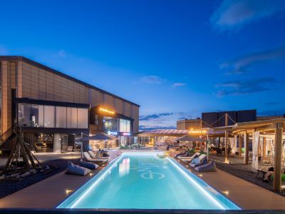 King13·Nest Hotel (Xi'an Ming City Wall Xi'an Railway Station Metro Station Branch)