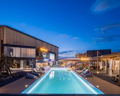 King13·Nest Hotel (Xi'an Ming City Wall Xi'an Railway Station Metro Station Branch) Hoteles cerca de Palacio Daming