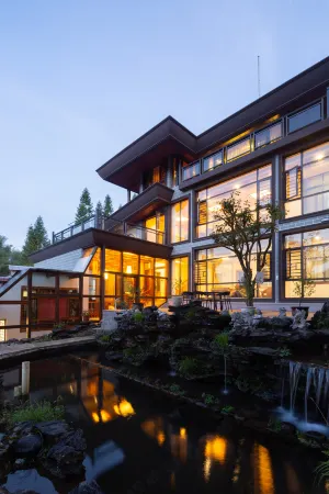 Floral Hotel · Diecuiwu Отели рядом с достопримечательностью «yi cui hu gong yuan»