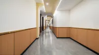 Jinyunqi Hotel (Pujiang Wenmiao Champagne City)