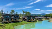 Jiuluzhai Scenic Area Wooden Villa