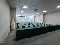 Shaoxing Keqiao Jindi Maison New Century Hotel - 주차장