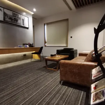 Dong'a Ajiao Culture Hotel