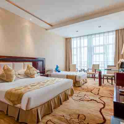 山水苑酒店(天水高鐵站盛達廣場店) Rooms