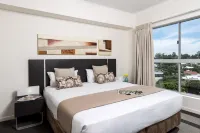 Oaks Ipswich Aspire Suites Hotels in Redbank