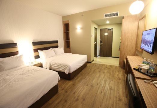 호텔 로비 전경