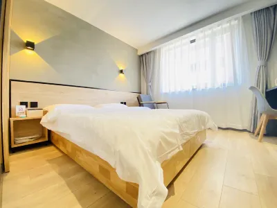 Fresh hotel Beijing station store Hoteles en Terminal de tren de Beijing, Jianguomen y Guomao