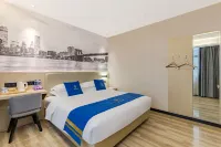 Super 8 Hotel (Huainan Chunlin Plaza) Hotels in Huainan