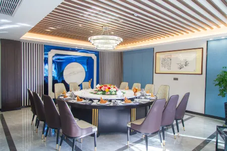 Jixi Huizhou Grand Hotel Отели в г. Цзиси