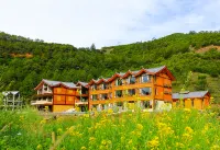 Yunge Guesthouse Hotel a Lugu Lake Mt.Nisaigemu Goddness Cave Cable Car
