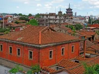 Zhiyu Homestay (Quanzhou West Street Kaiyuan Temple Branch)