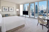 العنوان سكاي فيو