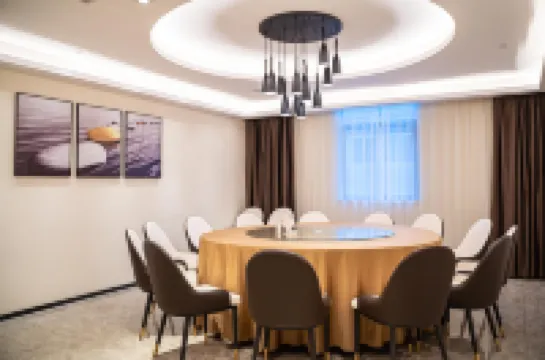 โรงแรมเมโทรโปโล จินเจียง (ถนนตะวันออก ซานฝางฉีเซียง ฝูโจว) โรงแรมในฝูโจว