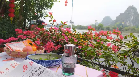 Xiyue Xiaozhu Hostel Отели рядом с достопримечательностью «Qixingyan Archway Square»