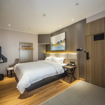 Luxian yunshang Hotel