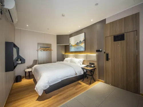 Luxian yunshang Hotel - parcheggio