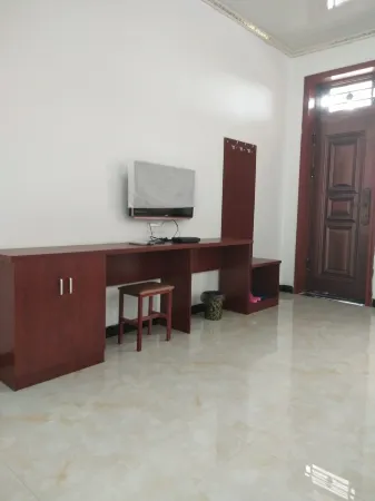 Tianshui Keyuanju Homestay (Maiji Mountain Scenic Area) Отели рядом с достопримечательностью «Maijishan Botanical Garden»