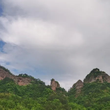 Xinchang Xinya Homestay