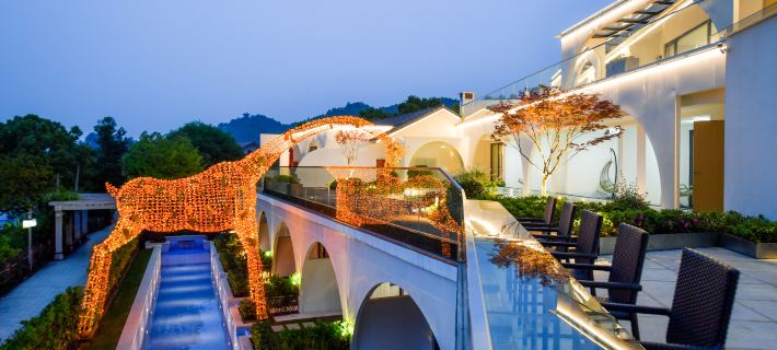 Inspiration Bay WAVE Vacation Space Hotels in Chun'an