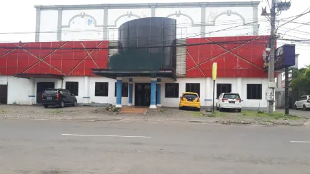 Hotel Istana Permata Dinoyo