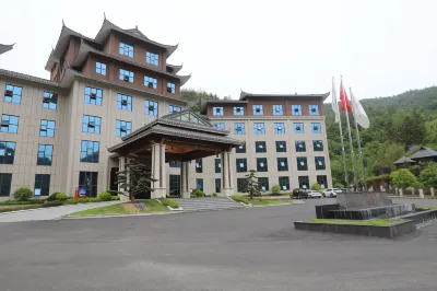 Damingfeng Hotel
