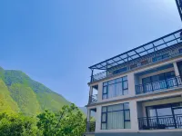Jiangjun'ge Manor Hotels in Anji