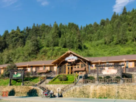 Chuanyanshan Holiday Hotel Hotels in Xupu