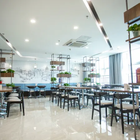 Grace Inn (Coach Station Xintai Guomao Road)