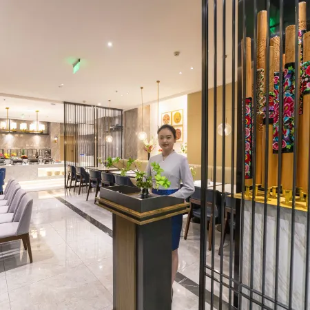 Qianling Grand Hotel