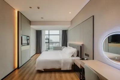Maoming Universal Hotel