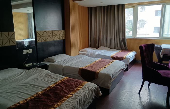 Funing Dongshanhong Hotel