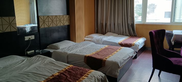 Funing Dongshanhong Hotel Hotels in Suining