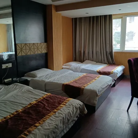 Funing Dongshanhong Hotel