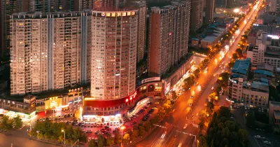 Xiaoxiang Lakeside Hotel (Yongzhou Municipal Committee Zhongbang Plaza Imperial Branch) Hotels near Hongtaiyang Supermarket