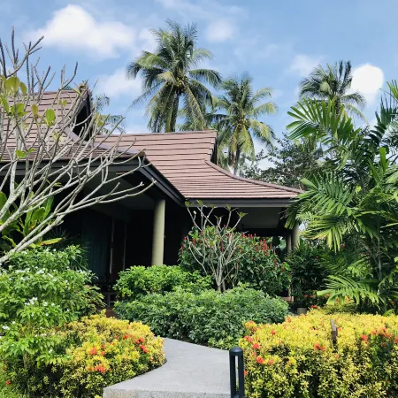 Khanom Beach Resort and Spa