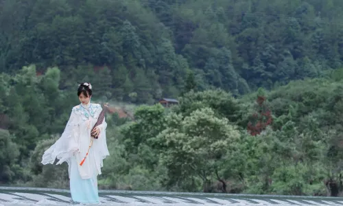 Floral Hotel · shuilushan residential hotel  (Wuyuan)