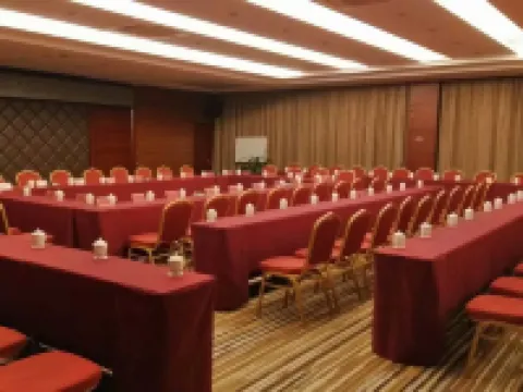 Fumin Pleasant View Hote โรงแรมในฟูหมิน