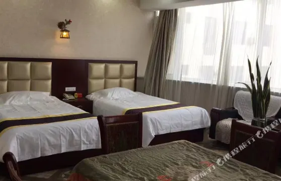 土默特左旗萬家燈火酒店