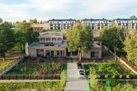 Gu Yuan Ku Lun Nur Tourist Resort Hotel Hôtels à : Guyuan