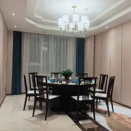 Xinhe Hotel