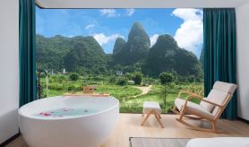 Ala Homestay (Yulonghe Branch)