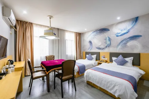 Junyi Hotel (Liantang No.2 Middle School)