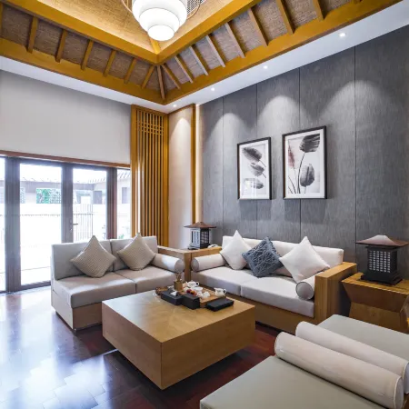 Ocean FlowerIsland Springs Resort Villa Hote