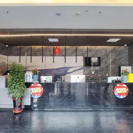 Liangzi Hot Spring Hotel