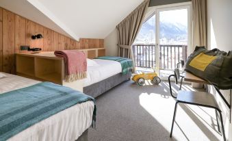 Plan B Hotel - Living Chamonix