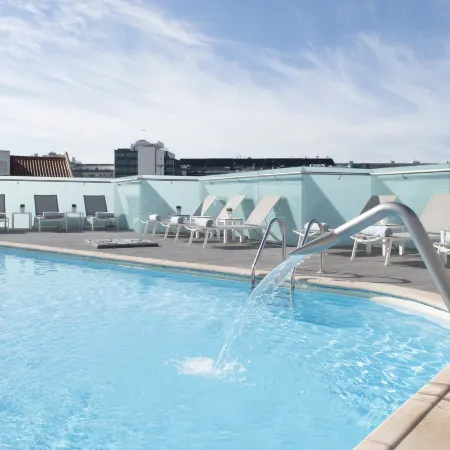 SANA Reno Hotel Отели рядом с достопримечательностью «Универмаг El Corte Ingles»