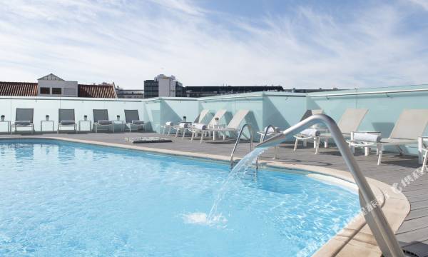 Sana Reno Hotel