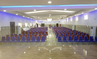 Milton Park Hotel & Resort