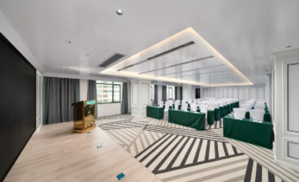 Xana Hotelle (Nanning Railway Station Mingxiu Subway Station)